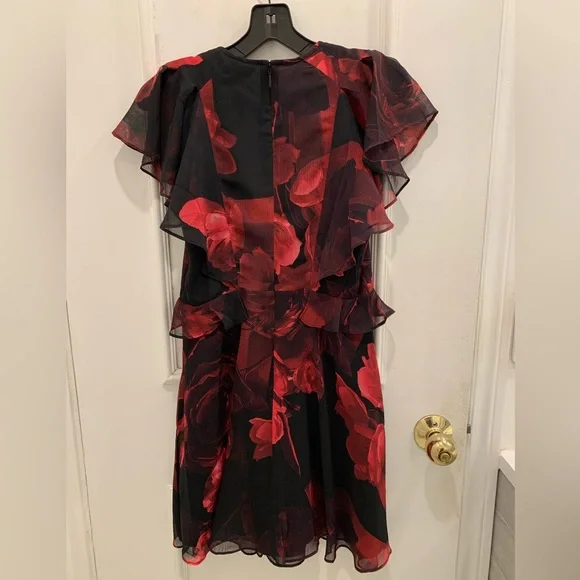 Ted Baker London Bretaah mini dress. Size Ted 1 (4 U.S.) - Picture 6 of 8